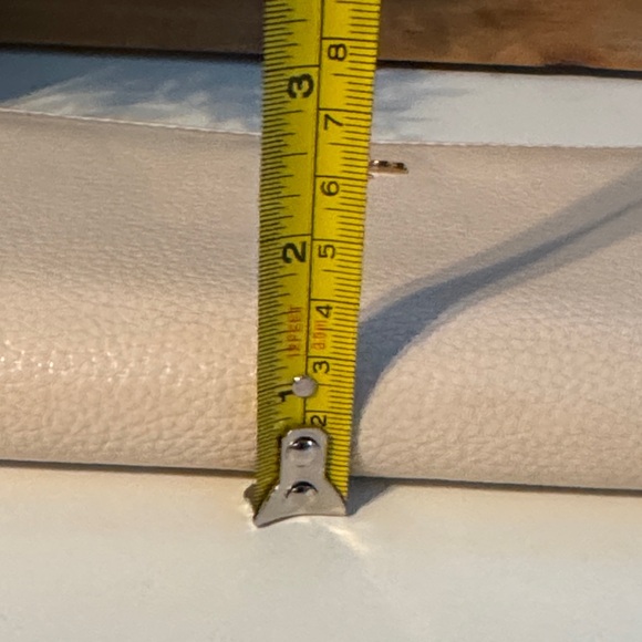 Coach C3441 Long Zip Around Crossgrain Accordion Leather Wallet Chalk - Picture 12 of 12